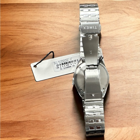 SOLD Timex watch tw 2v38000 vq - Picture 4 of 5